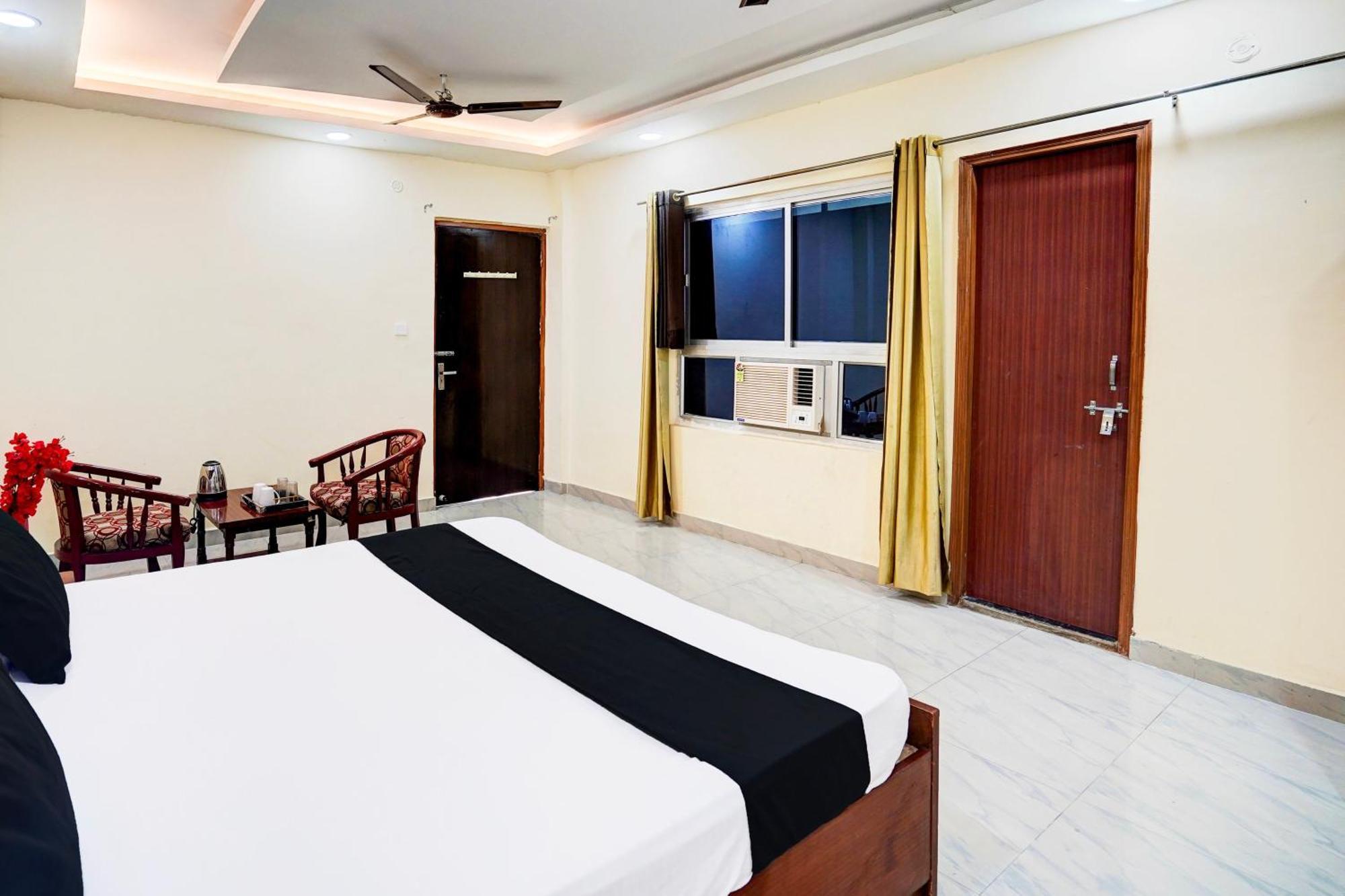 Hotel O Nova Resorts & Luxury Farm Raebareli Экстерьер фото