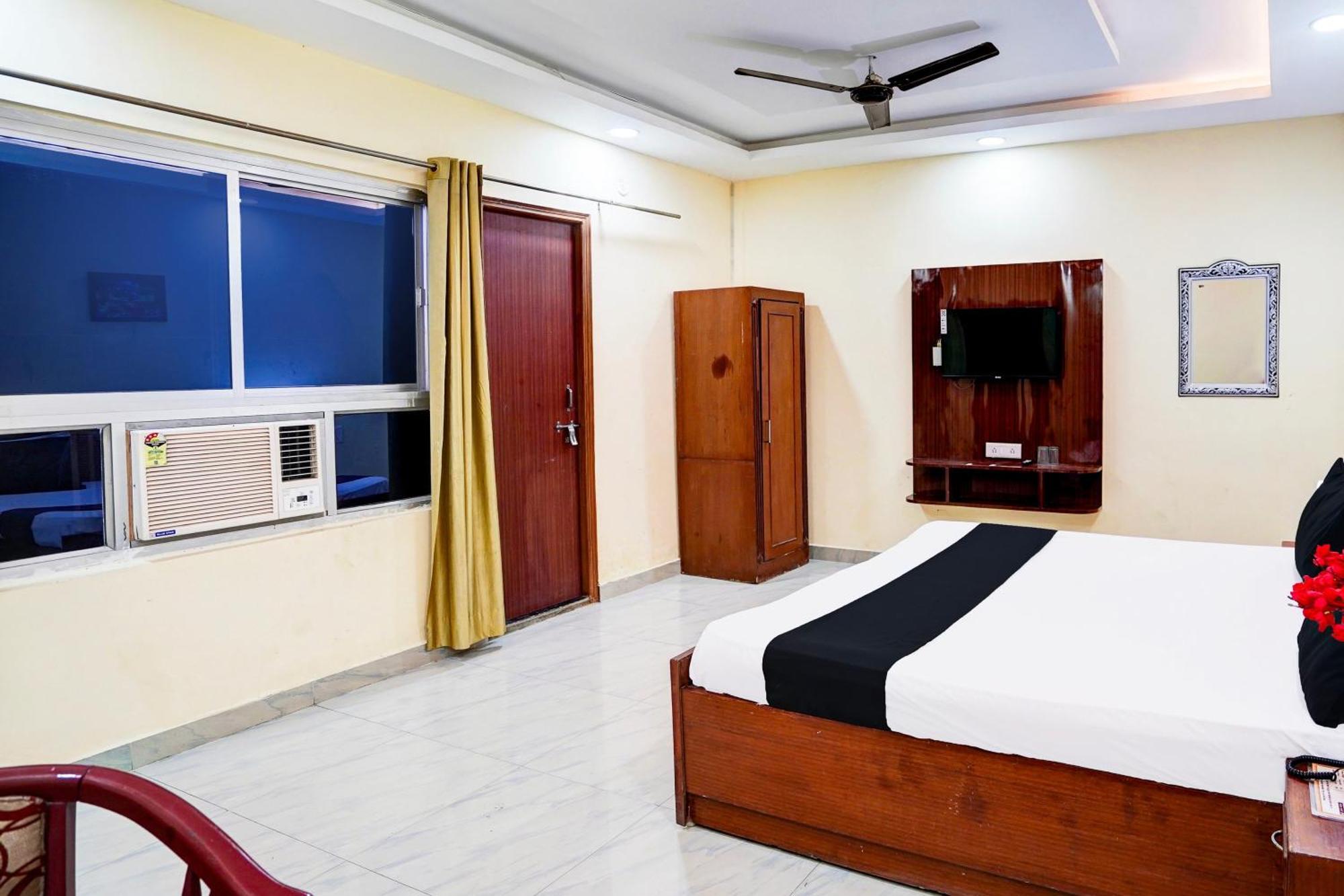 Hotel O Nova Resorts & Luxury Farm Raebareli Экстерьер фото