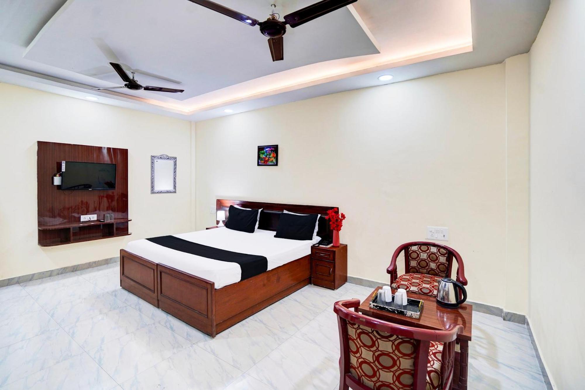 Hotel O Nova Resorts & Luxury Farm Raebareli Экстерьер фото