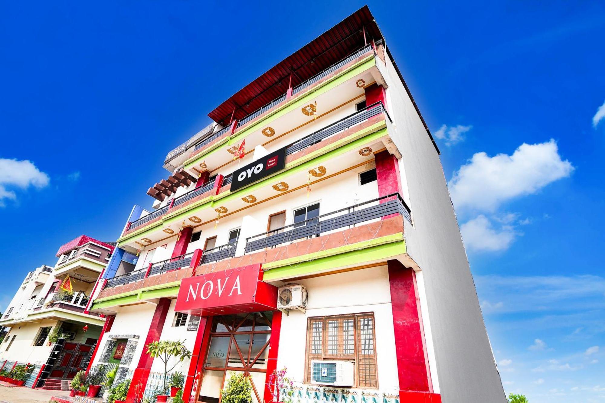 Hotel O Nova Resorts & Luxury Farm Raebareli Экстерьер фото